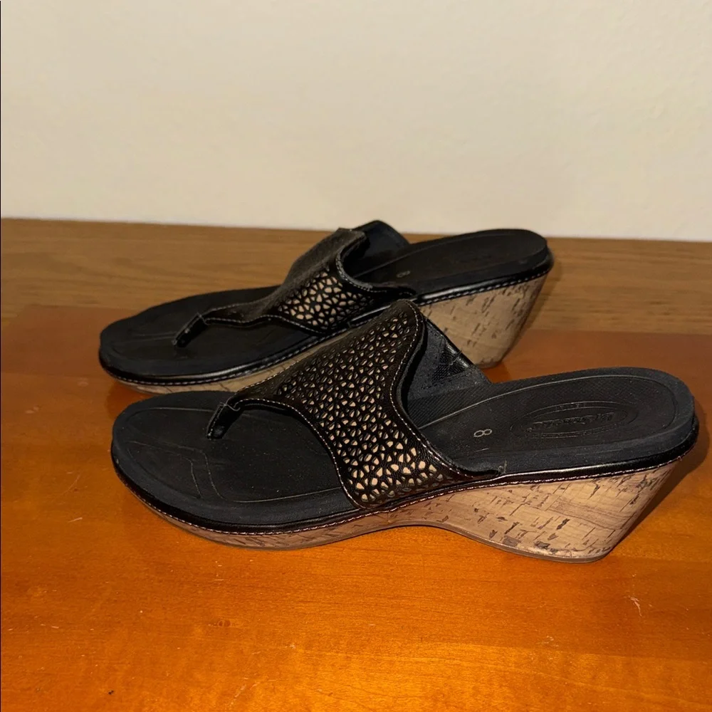 Dr.‎ Scholl's Black Cork Wedge Sandals Thong